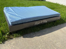Load image into Gallery viewer, Rugged Outdoor Dog Bed
