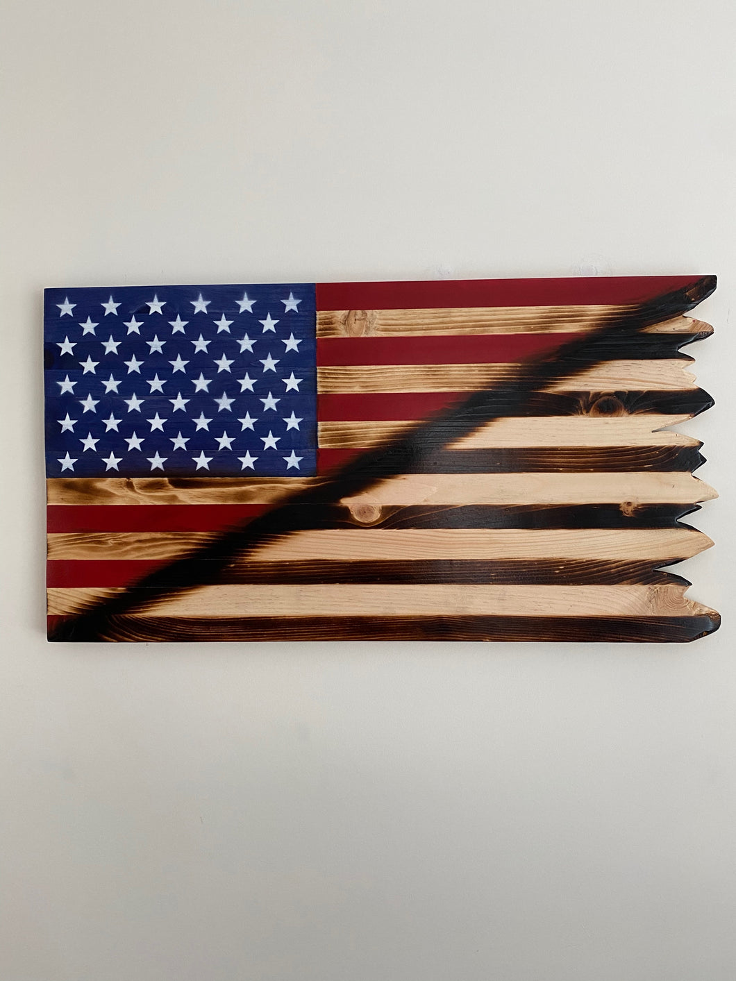 Rustic American/Burnt Cut Flag